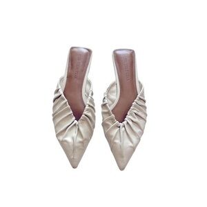 Who What Wear Pointy Slides